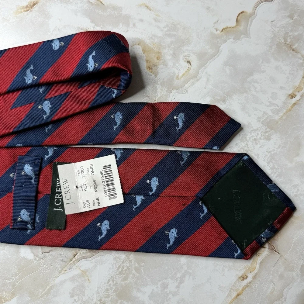 NWT J. Crew Men's Silk Necktie Diagonal Stripe Whale Print Red Blue 3 1/2